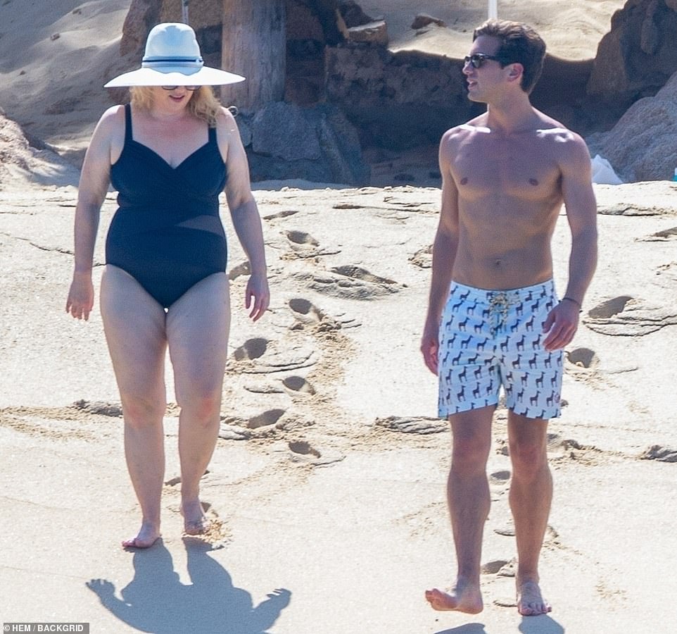 Rebel Wilson EXCLUSIVE: Shrinking star, 40, shows off ...